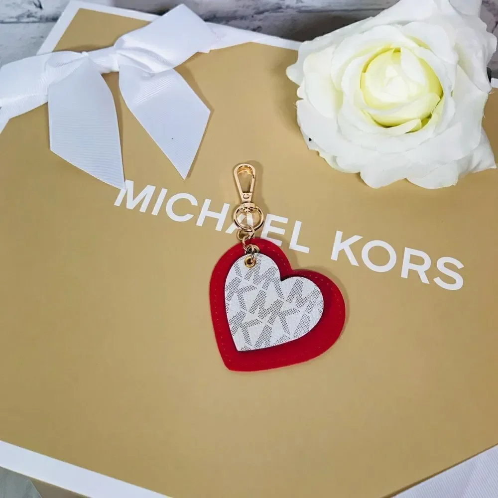 Michael kors HEART CHARM RED